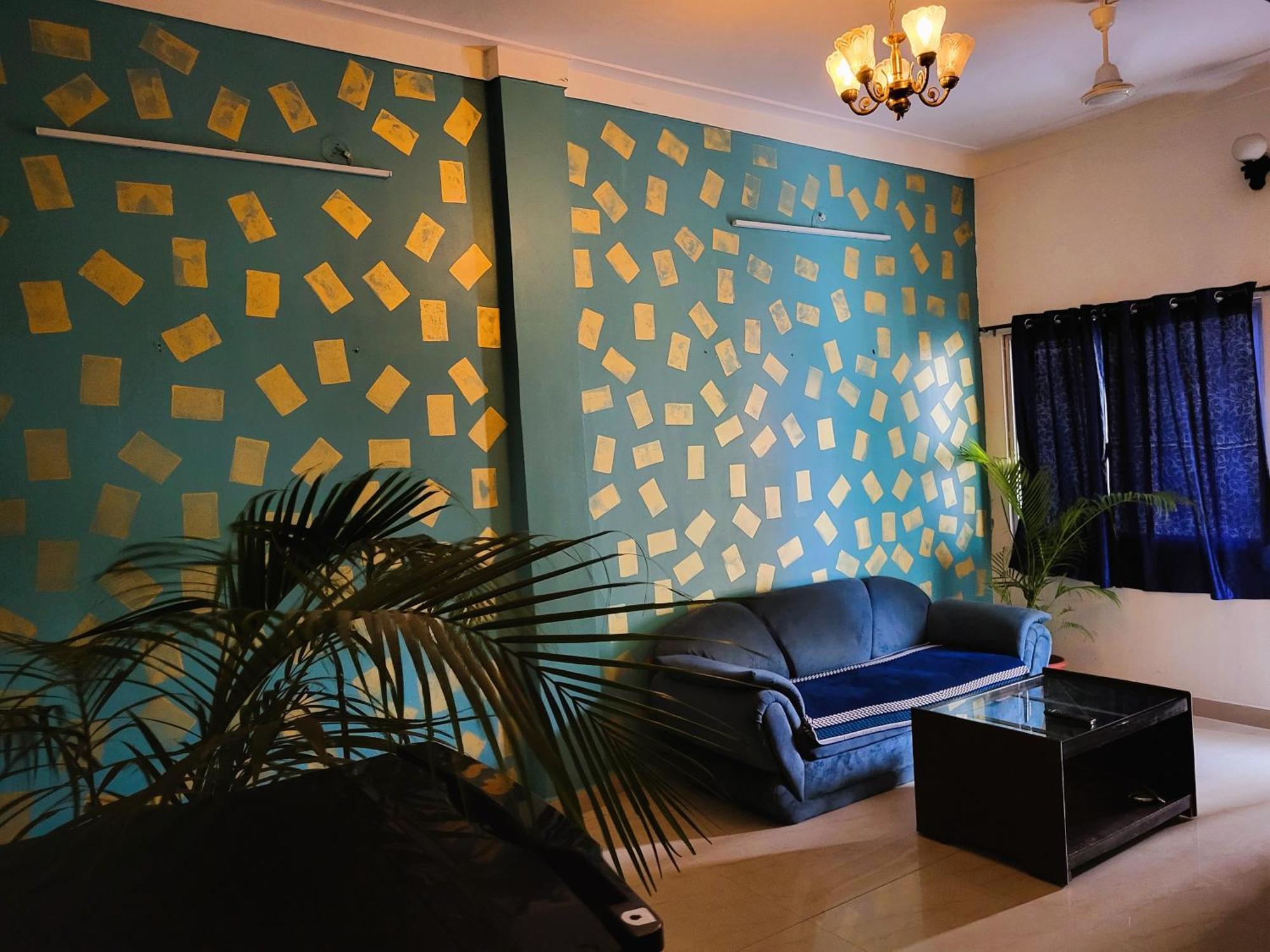 Blue Beds Homestay, Exotic 2Bhk Ac House 자발푸르 외부 사진